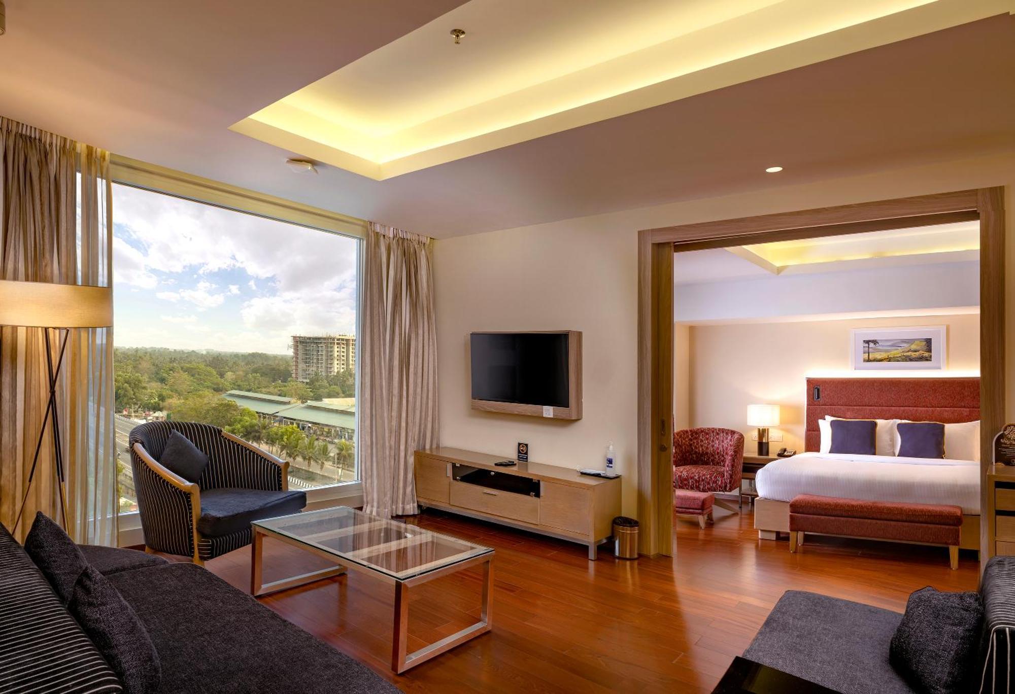 O By Tamara, Trivandrum تريفِندرم المظهر الخارجي الصورة Suite at the hotel